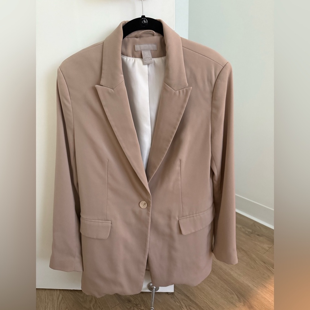 H&M Oversized Blazer